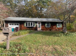 31 Morris Blvd, Bayville, NJ 08721