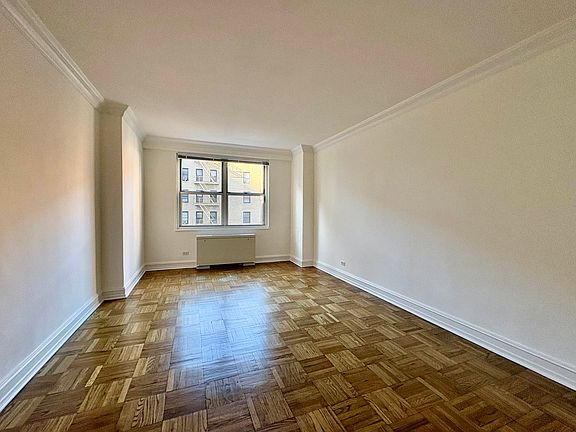 3rd image of 888 8th Ave APT 3G
