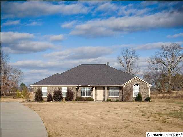 Home for Sale in TONEY, AL $189,900