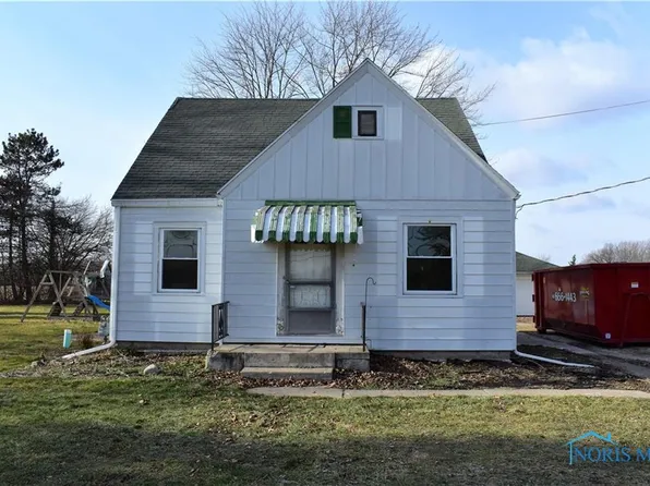 1212 Bradner Rd, Northwood, OH 43619