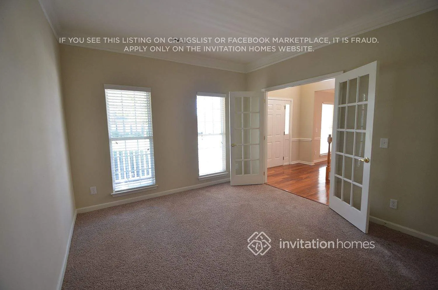 4418 Chadsworth Ct Charlotte, NC 28269 — Photo 3
