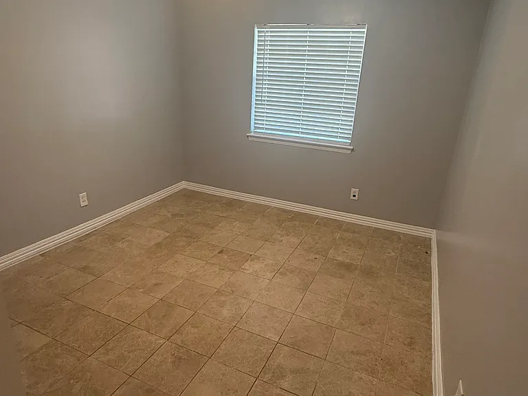 3322 Jubilee Trl — Photo 11