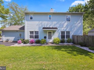 84 Pebble Rd, Hightstown, NJ 08520