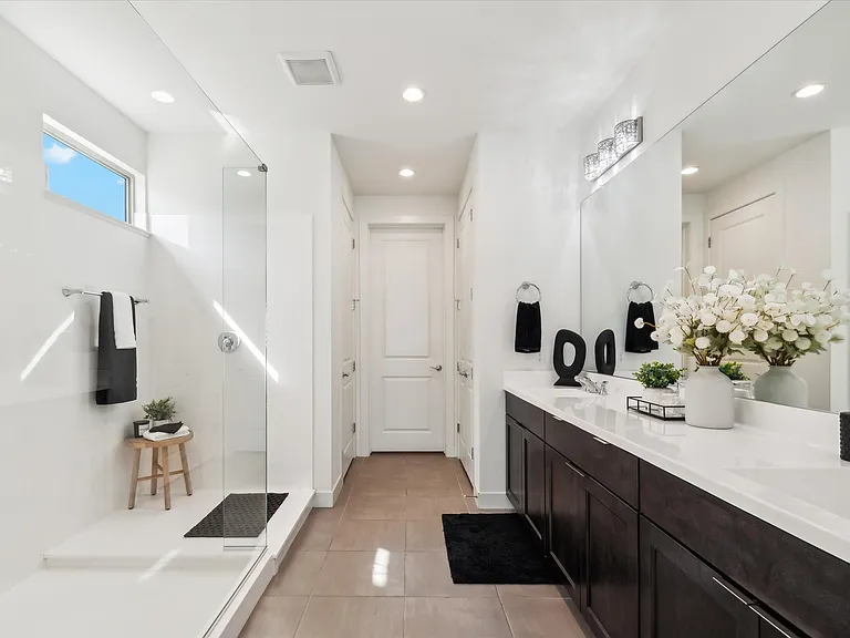 17193 W Wildwood St — Photo 16