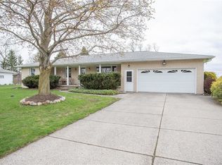 1265 E Laray Dr, Alden, NY 14004