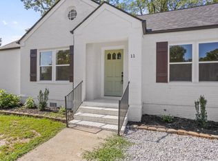11 Willow Springs Dr, Greenville, SC 29607