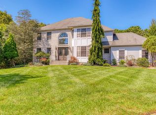 2 Brandon Ave, Monroe Township, NJ 08831