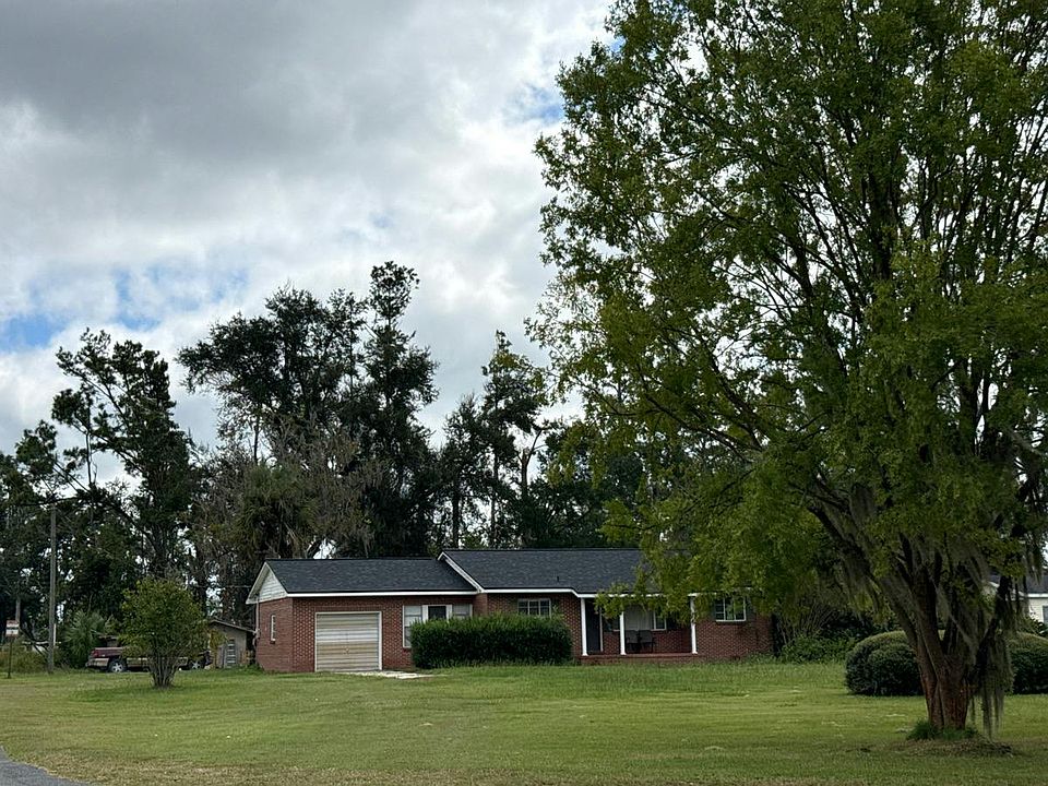 2nd image of 470 N Ellison Rd