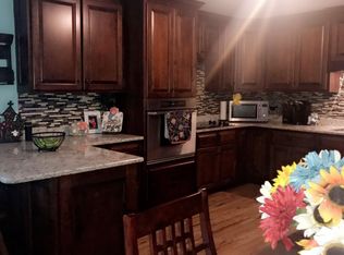 141 Tyndall Grove Rd, Clinton, NC 28328