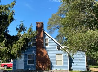 52755 Hollyhock Rd, South Bend, IN 46637