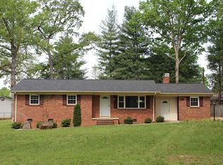 8259 Us Highway 158, Reidsville, NC 27320