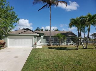 215 SE 17th Ter, Cape Coral, FL 33990
