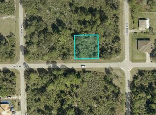 3905 E 21st St, Alva, FL 33920