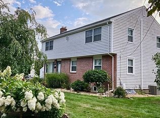 8 Burton Rd, Braintree, MA 02184