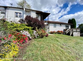 651 George St, Old Forge, PA 18518