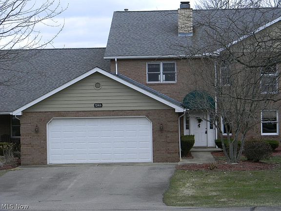 3rd image of 7291 Oakwood Dr APT B