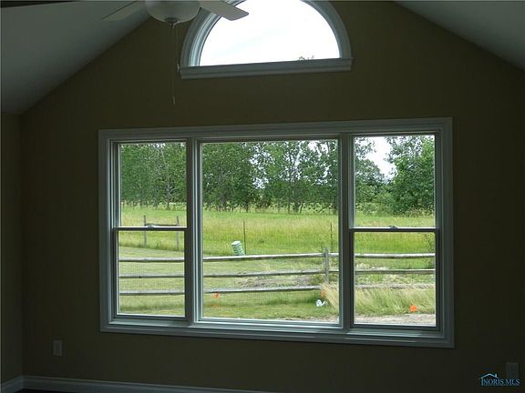 4th image of 14927 Trails End Dr