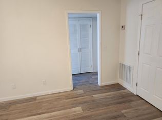 309 W Main St APT 5, Manchester, TN 37355