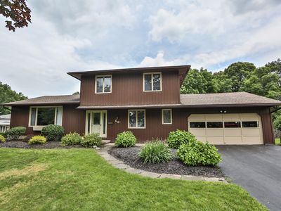 66 Edside Dr, Irondequoit, NY, 14609