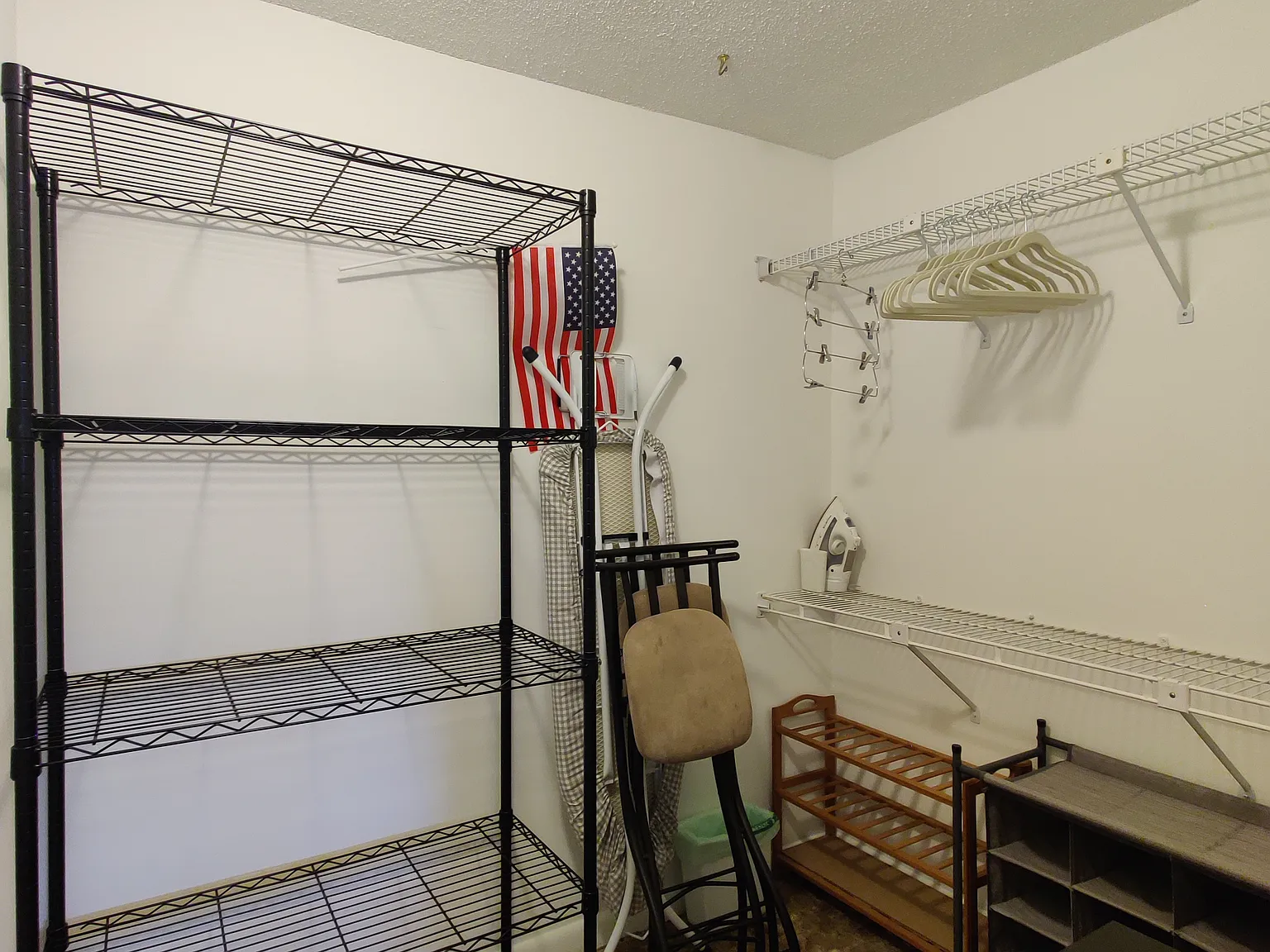 2 bed, 1200 sqft, $1,850 — Photo 4