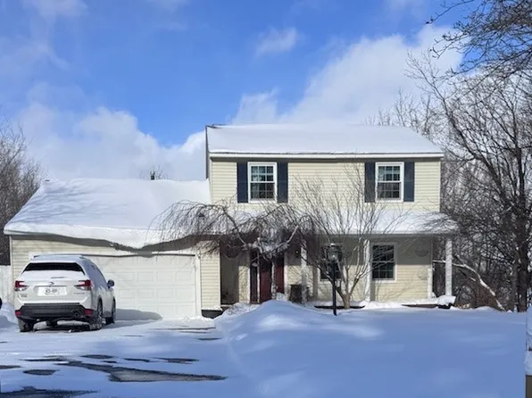 524 Tuscarora Rd, Chittenango, NY 13037
