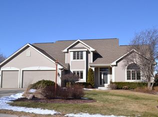 N100W14784 Ridgefield Rd, Germantown, WI 53022