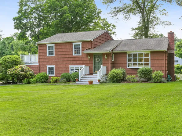 21 Warnock Drive, Westport, CT 06880