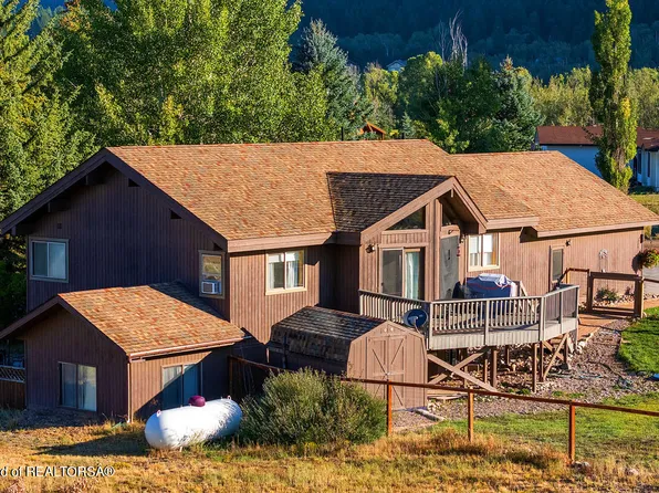 11 Last Chance Cir, Thayne, WY 83127