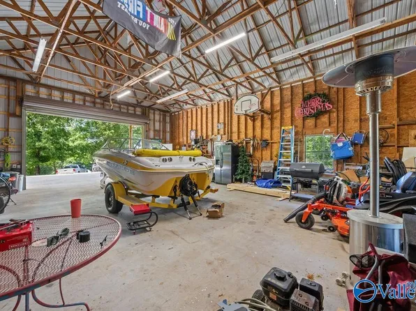 4400 Valley St, Leesburg, AL 35983