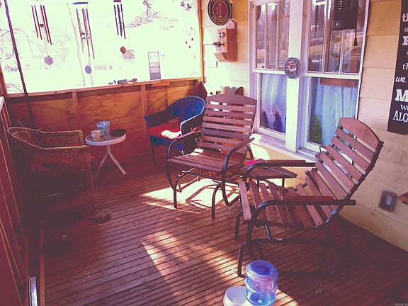 2nd image of 215 N 15th St