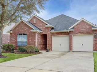 11407 Morning Cloud Dr, Pearland, TX 77584