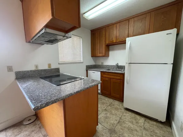 9151 Newhall Dr APT 112, Sacramento, CA 95826