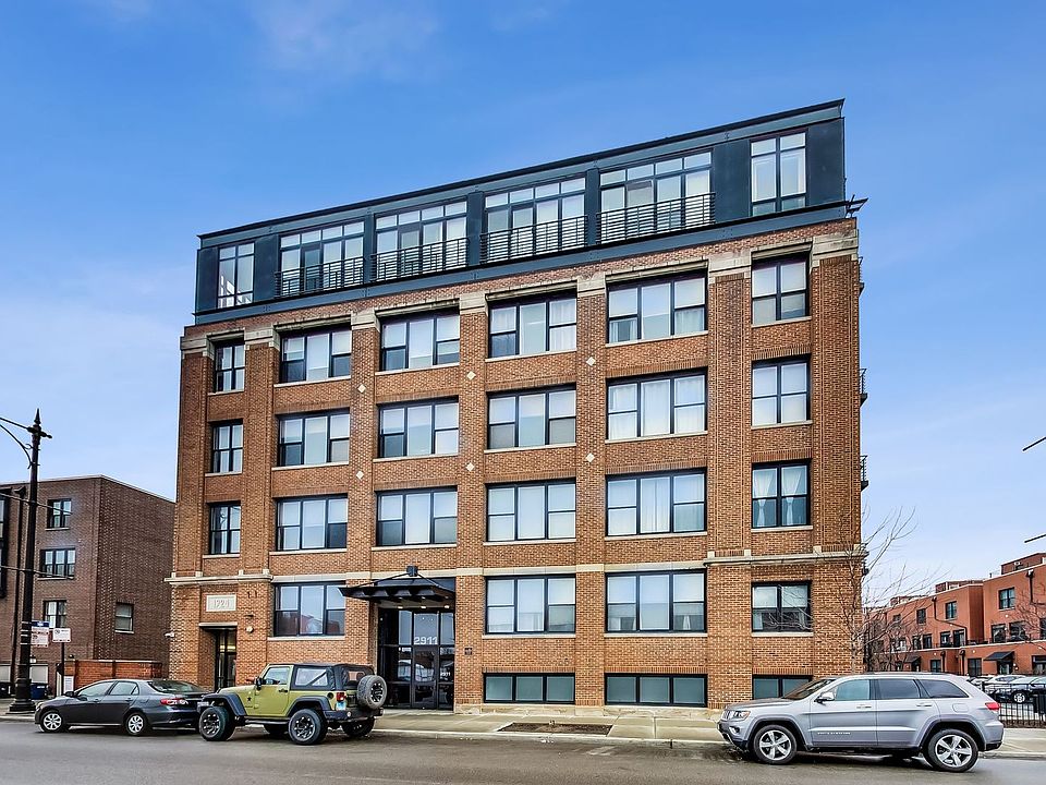 1st image of 2911 N Western Ave APT 212