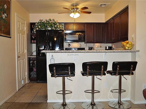 4th image of 2136 Willowbury Dr Unit B