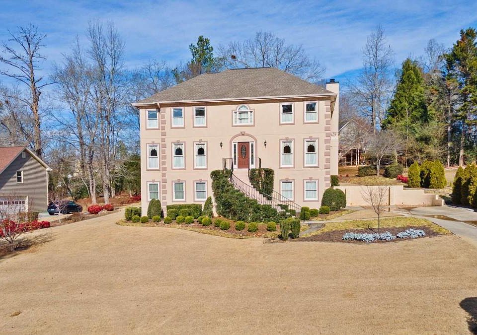 1st image of 4595 Shumart Dr