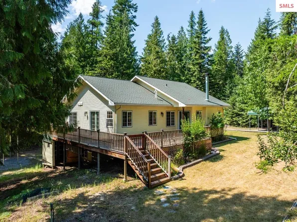 55 Ranger Rd, Naples, ID 83847