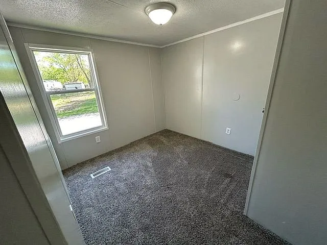 Lincoln Place — Photo 34