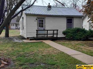205 N Graham St, Beatrice, NE 68310