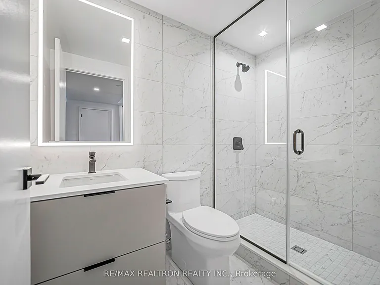 609 Sherbourne St #3201 — Photo 9