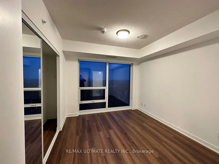 30 Samuel Wood Way #1902 — Photo 12