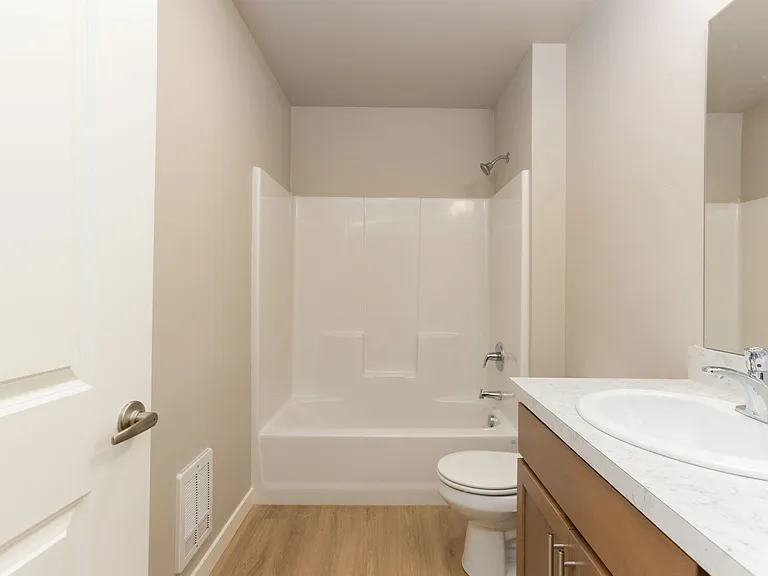 4141 SW 34th St #204 — Photo 18