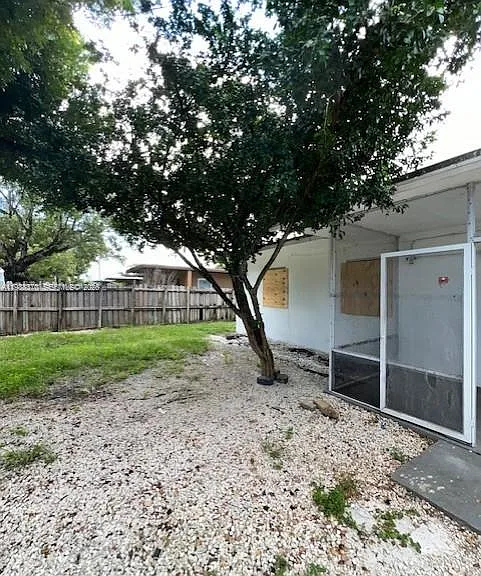 1220 NW 3rd Ct — Photo 3