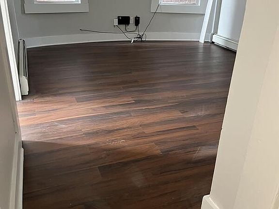 3rd image of 218 N 9th St APT 1