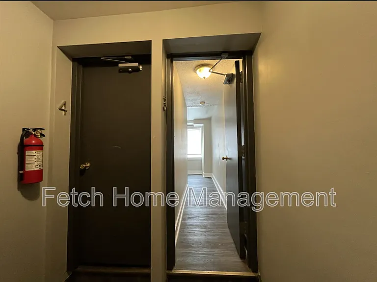 208 W Vine St #3 — Photo 9