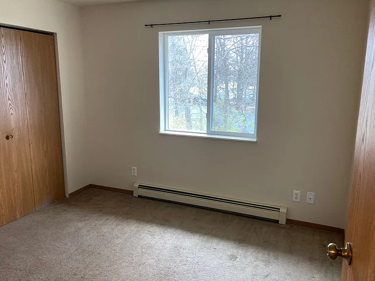 1170 Dodds Dr — Photo 11