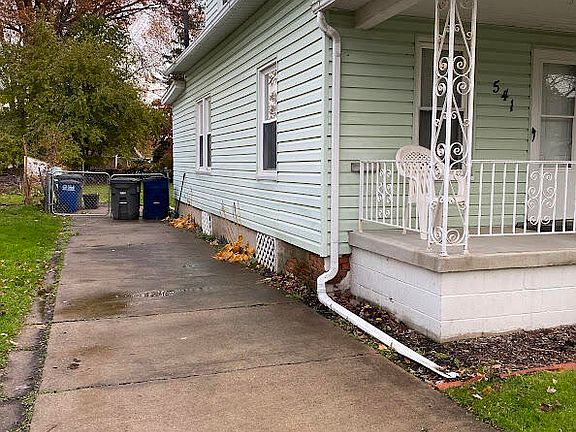 4th image of 541 Myers St