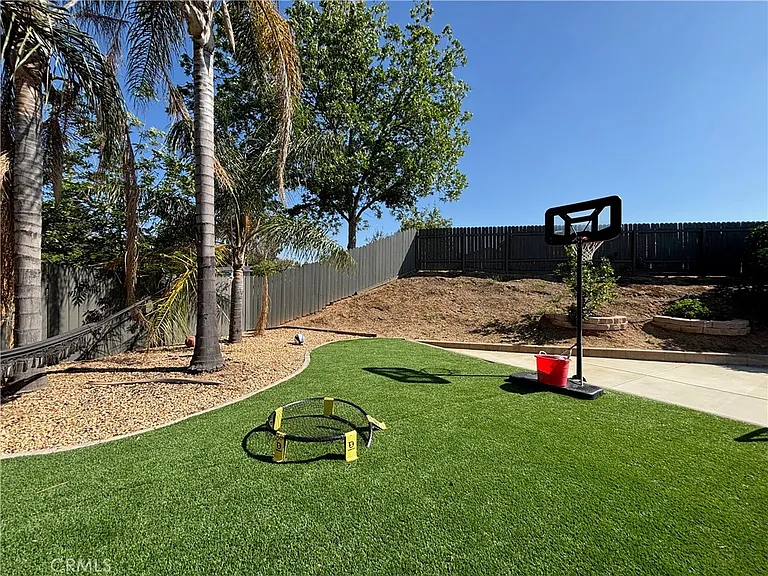 1515 Conestoga Ct — Photo 35