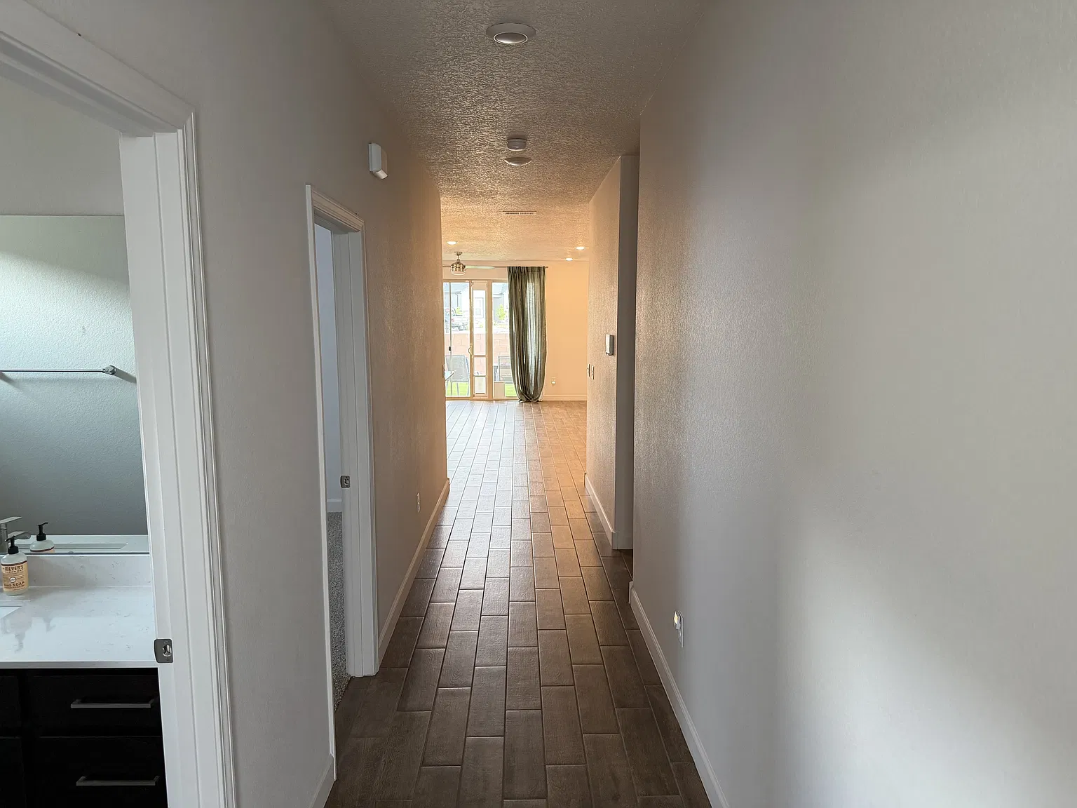 6742 Clayton Dr NE - 1 — Photo 4