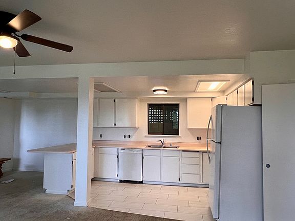 5th image of 6100 Stonehill Dr #2
