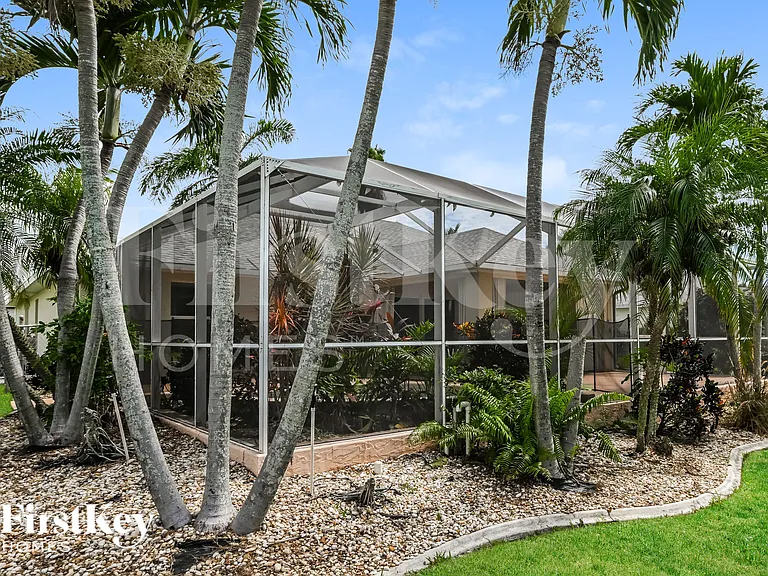 2018 SW 31st Ter — Photo 15